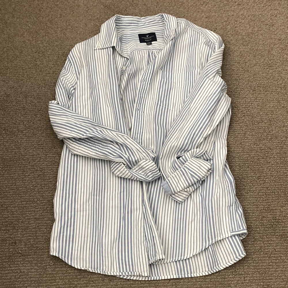 AE Mens long sleeve button up.